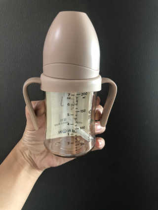 유비맘 샘방지 PPSU 빨대컵_컬러 랜덤 발송 — 5점을 준 리뷰어가 2020년 10월 올린 사용 사진