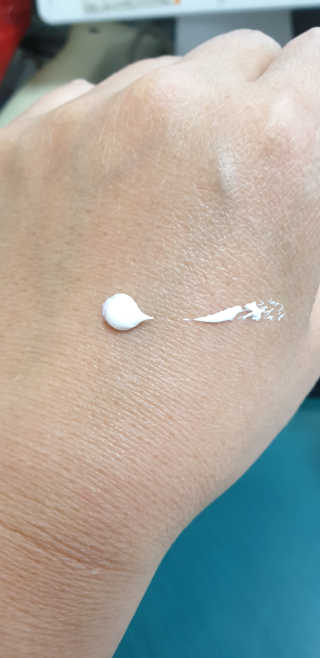 ECLADO 에끌라두 멜라이져 레디언스 크림 — 5점을 준 리뷰어가 2020년 10월 올린 사용 사진