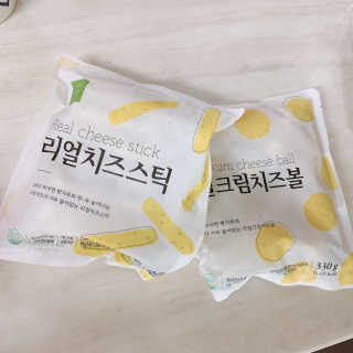 가치식탁 리얼치즈스틱, 리얼크림치즈볼 — 4점을 준 리뷰어가 2020년 6월 올린 사용 사진