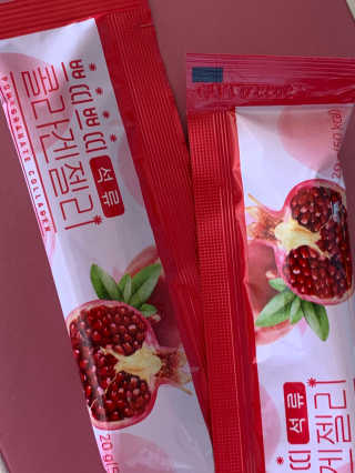 헬스업_쁘띠쁘띠석류콜라겐젤리_20g x 14포 — 5점을 준 리뷰어가 2020년 12월 올린 사용 사진