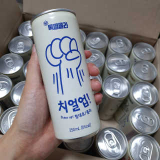 일화 No 슈가0Kcal 스테비아 톡별콜라 콤보팩 250mlX30 캔 — 5점을 준 리뷰어가 2020년 7월 올린 사용 사진