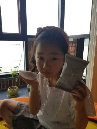 라이크아임파이브 마일드 선 클렌징 패드 리뉴얼 — 5점을 준 리뷰어가 2020년 6월 올린 사용 사진