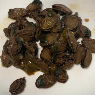 바다는다웰빙이다 완도사랑 전복죽 250g - 2팩 + 전복장조림 2팩 — 4점을 준 리뷰어가 2020년 8월 올린 사용 사진