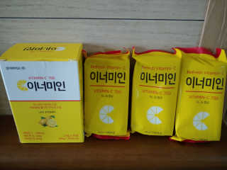 이너미인 VITAMIN-C 700 — 5점을 준 리뷰어가 2020년 8월 올린 사용 사진