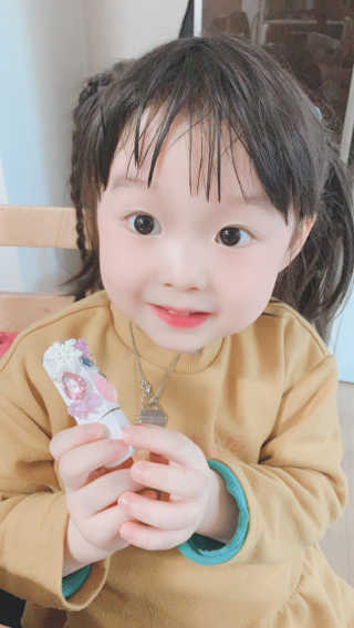 꼬메맘마 네이처 달리아핑크 립컬러 — 5점을 준 리뷰어가 2020년 4월 올린 사용 사진