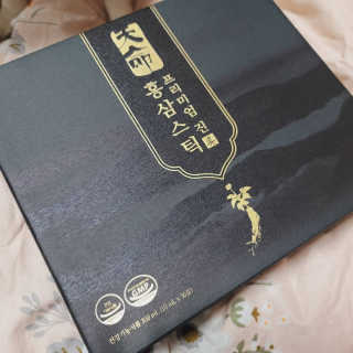 헬스업_천명진프리미엄홍삼스틱_10ml x 30포 — 5점을 준 리뷰어가 2020년 12월 올린 사용 사진