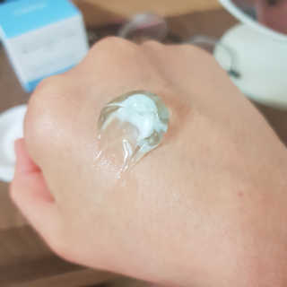 메디필 블루 아쿠아 톡스 크림 — 5점을 준 리뷰어가 2020년 6월 올린 사용 사진