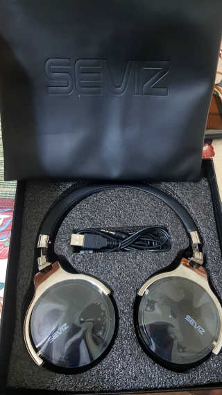 SEVIZ Bluetooth Headphones 10 3color — 5점을 준 리뷰어가 2020년 8월 올린 사용 사진