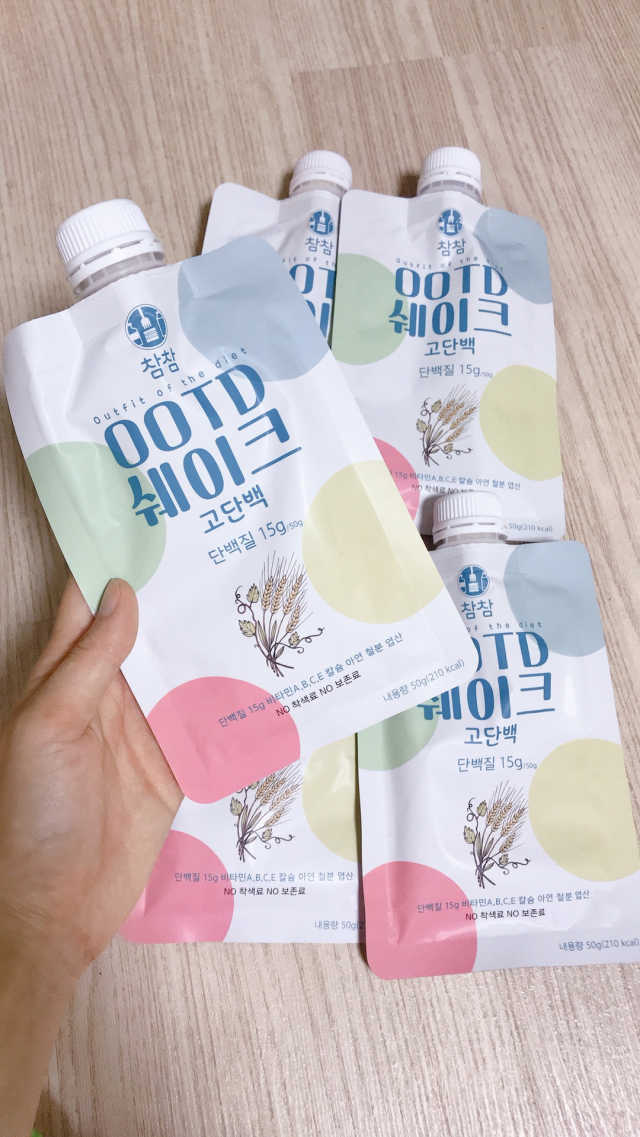 [꾸콤] 참참 OOTD쉐이크 고단백 일주일세트 50g x 5 리뷰 사진