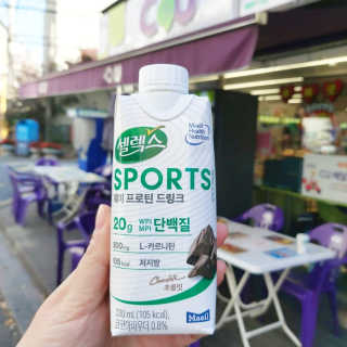 셀렉스스포츠 셀렉스 스포츠 드링크 초콜릿 _ 330ml x 12팩 — 5점을 준 리뷰어가 2020년 11월 올린 사용 사진