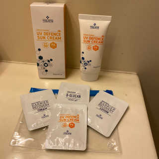트리티스 US [TREATIS] UV Defence Sun Cream PA+++ / SPF50+ — 5점을 준 리뷰어가 2021년 1월 올린 사용 사진