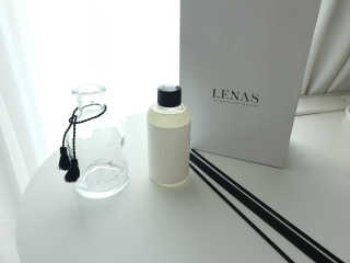 레나스 프리미엄 아로마 디퓨저 200ml  [1SET] — 5점을 준 리뷰어가 2020년 5월 올린 사용 사진