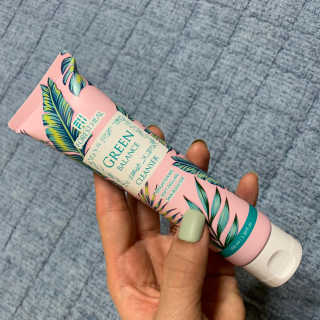 포레스트힐 SS 그린 밸런스 클렌져 100ml + 헤어밴드 — 5점을 준 리뷰어가 2020년 5월 올린 사용 사진
