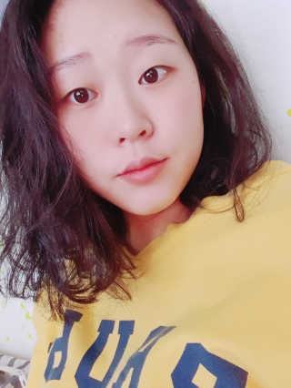 메디힐 수딩 모이스트 선에센스 / 톤업 핑크 선크림 2종 — 4.5점을 준 리뷰어가 2020년 4월 올린 사용 사진