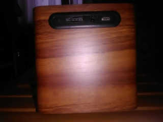 SEVIZ MINI10W 레트로 블루투스 스피커 — 5점을 준 리뷰어가 2020년 6월 올린 사용 사진