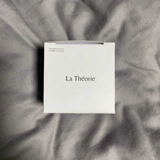 La Theorie Hydrating Ingredients | 하이드레이팅 인그레이디언츠 — 3점을 준 리뷰어가 2020년 5월 올린 사용 사진