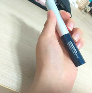 닥터존스킨 눈썹자라 — 4점을 준 리뷰어가 2020년 8월 올린 사용 사진