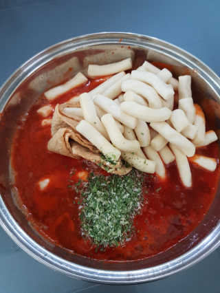 화곡미담 옛날 떡볶이 — 5점을 준 리뷰어가 2020년 5월 올린 사용 사진