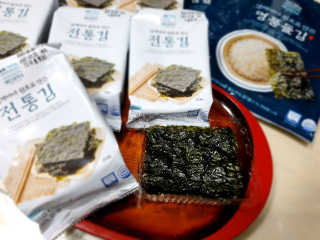 한촌몰 바다공작소 전통김_명품돌김세트 — 5점을 준 리뷰어가 2020년 10월 올린 사용 사진