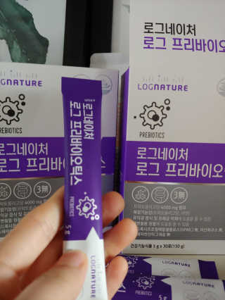 로그네이처 로그 프리바이오틱스 — 4.5점을 준 리뷰어가 2020년 4월 올린 사용 사진