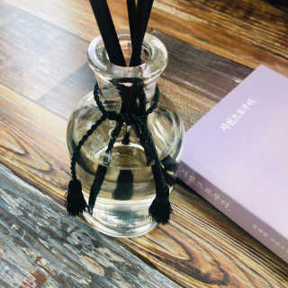 레나스 프리미엄 아로마 디퓨저 200ml  [1SET] — 5점을 준 리뷰어가 2020년 9월 올린 사용 사진