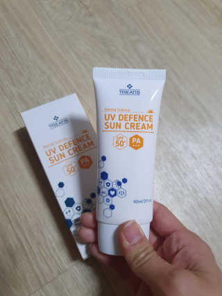 [트리티스] UV 디펜스 선크림 PA+++ / SPF50+  60ml — 5점을 준 리뷰어가 2020년 10월 올린 사용 사진