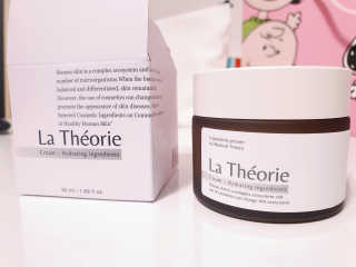 La Theorie Hydrating Ingredients | 하이드레이팅 인그레이디언츠 — 5점을 준 리뷰어가 2020년 4월 올린 사용 사진
