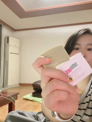 반디니 핸드크림세트 [활기찬 에너지+섬세한 센시티브] — 4점을 준 리뷰어가 2020년 9월 올린 사용 사진