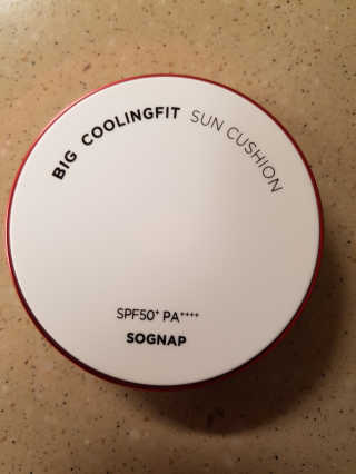[소그냅] 빅 쿨링핏 썬쿠션 SPF 50+PA++++ — 5점을 준 리뷰어가 2020년 4월 올린 사용 사진