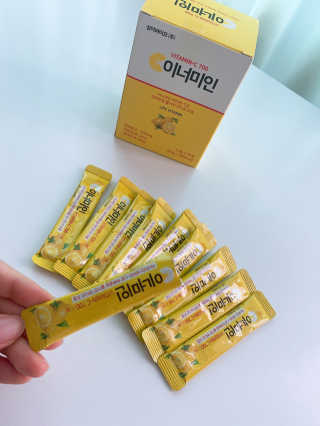 이너미인 VITAMIN-C 700 — 5점을 준 리뷰어가 2020년 9월 올린 사용 사진