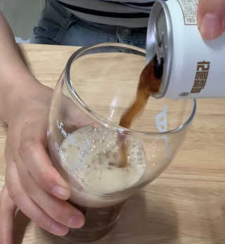 일화 No 슈가0Kcal 스테비아 톡별콜라 콤보팩 250mlX30 캔 — 5점을 준 리뷰어가 2020년 7월 올린 사용 사진