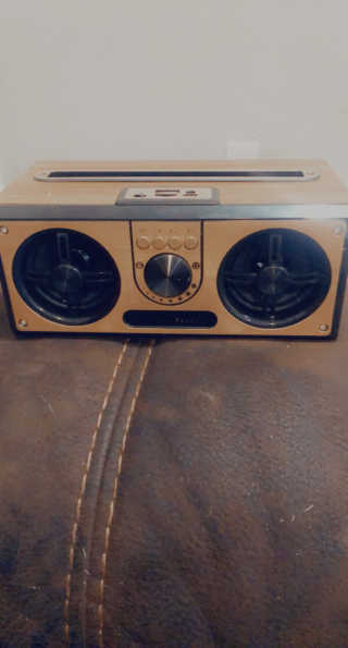 SEVIZ RETRO20W 레트로 블루투스 스피커 — 5점을 준 리뷰어가 2020년 10월 올린 사용 사진