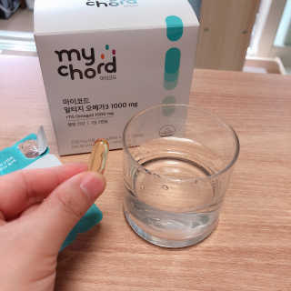JW중외제약 마이코드 알티지 오메가3 1000 mg — 5점을 준 리뷰어가 2020년 7월 올린 사용 사진