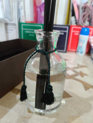 레나스 프리미엄 아로마 디퓨저 200ml  [1SET] — 5점을 준 리뷰어가 2020년 9월 올린 사용 사진