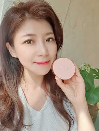 세렌디뷰티 레드 프로폴리스 하이 커버링 트리플 쿠션 — 5점을 준 리뷰어가 2020년 10월 올린 사용 사진