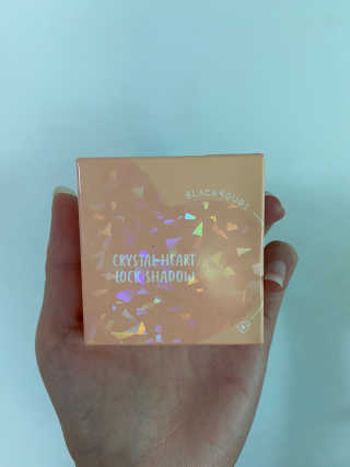 [블랙루즈] 크리스탈 하트 락 섀도우 4종 중 택1 — 5점을 준 리뷰어가 2020년 9월 올린 사용 사진