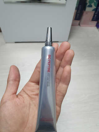 스와니코코 펩타이드 아이크림 튜브형 20ml — 5점을 준 리뷰어가 2020년 9월 올린 사용 사진
