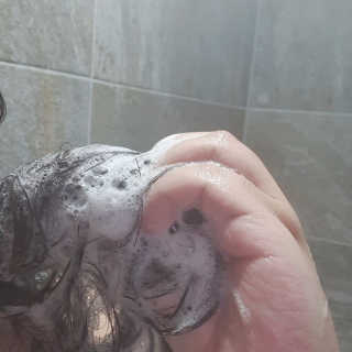 달리프 진저 베러 퍼퓸 탈모 완화 샴푸 1000ml 향 3종 — 5점을 준 리뷰어가 2020년 5월 올린 사용 사진