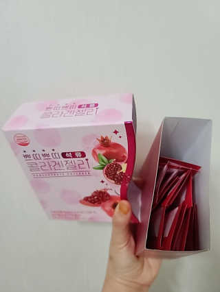 헬스업_쁘띠쁘띠석류콜라겐젤리_20g x 14포 — 5점을 준 리뷰어가 2020년 7월 올린 사용 사진
