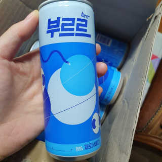 [칼로리 걱정 NO 제로칼로리 탄산음료]  부담없이 즐기는 부르르Brrr~~ 제로 사이다 — 5점을 준 리뷰어가 2020년 12월 올린 사용 사진