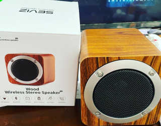 SEVIZ MINI10W 레트로 블루투스 스피커 — 5점을 준 리뷰어가 2020년 8월 올린 사용 사진
