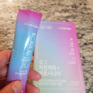 로그네이처 로그 차전자피+가르시니아 — 4점을 준 리뷰어가 2020년 5월 올린 사용 사진