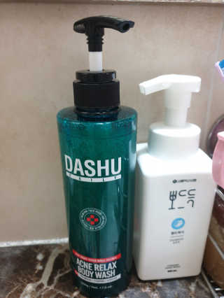 다슈코리아 다슈 데일리 아크네 릴렉스 바디워시 500ml — 5점을 준 리뷰어가 2020년 8월 올린 사용 사진