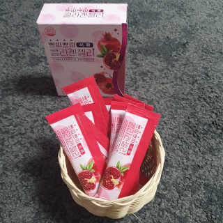 헬스업_쁘띠쁘띠석류콜라겐젤리_20g x 14포 — 5점을 준 리뷰어가 2020년 9월 올린 사용 사진