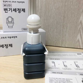 무디메이드 MUDI 변기세정제 본품, 리필 — 5점을 준 리뷰어가 2020년 6월 올린 사용 사진