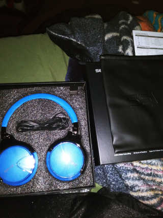 SEVIZ Bluetooth Headphones 10 3color — 5점을 준 리뷰어가 2020년 9월 올린 사용 사진