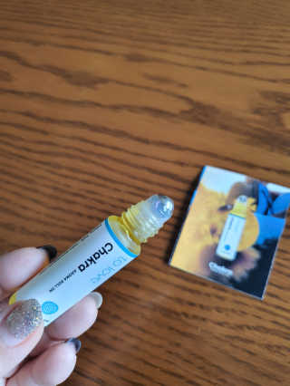 무니스튜디오 차크라 아로마 롤온 7종 10ml — 4.5점을 준 리뷰어가 2020년 5월 올린 사용 사진