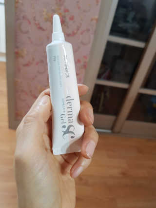 derma SC-Gel 더마에스씨 겔 20g — 5점을 준 리뷰어가 2020년 4월 올린 사용 사진