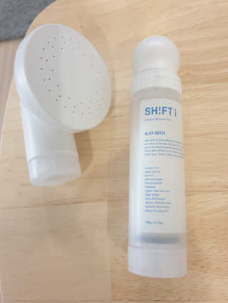 시프트 에센스샤워기 [앨리스 본품+SHIFT 샤워헤드] — 5점을 준 리뷰어가 2020년 12월 올린 사용 사진