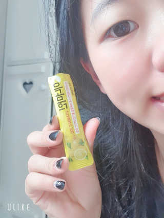이너미인 VITAMIN-C 700 — 5점을 준 리뷰어가 2020년 9월 올린 사용 사진